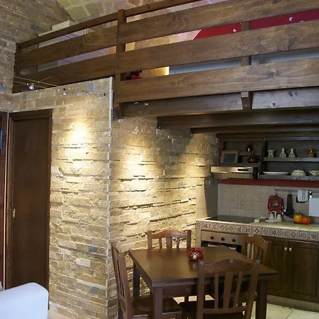 Isola Dello Stampatore Apartment