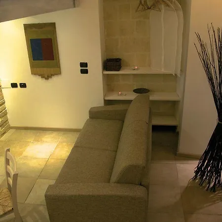 Isola Dello Stampatore Apartment *